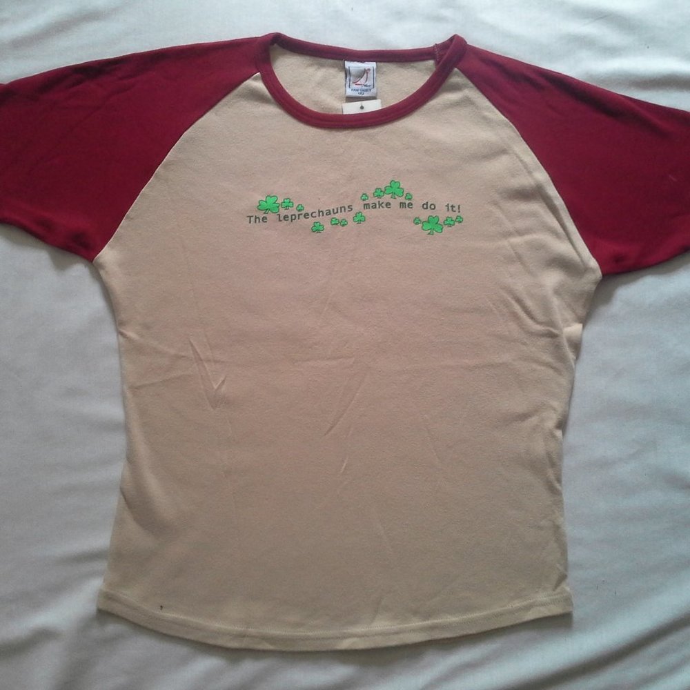 NWT Leprechauns Ladies' Shirt from Ireland - sz L